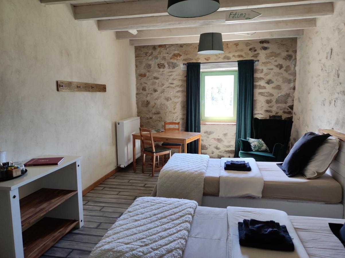 Les 5 Petits Lapins Bed and Breakfast Bar Εξωτερικό φωτογραφία